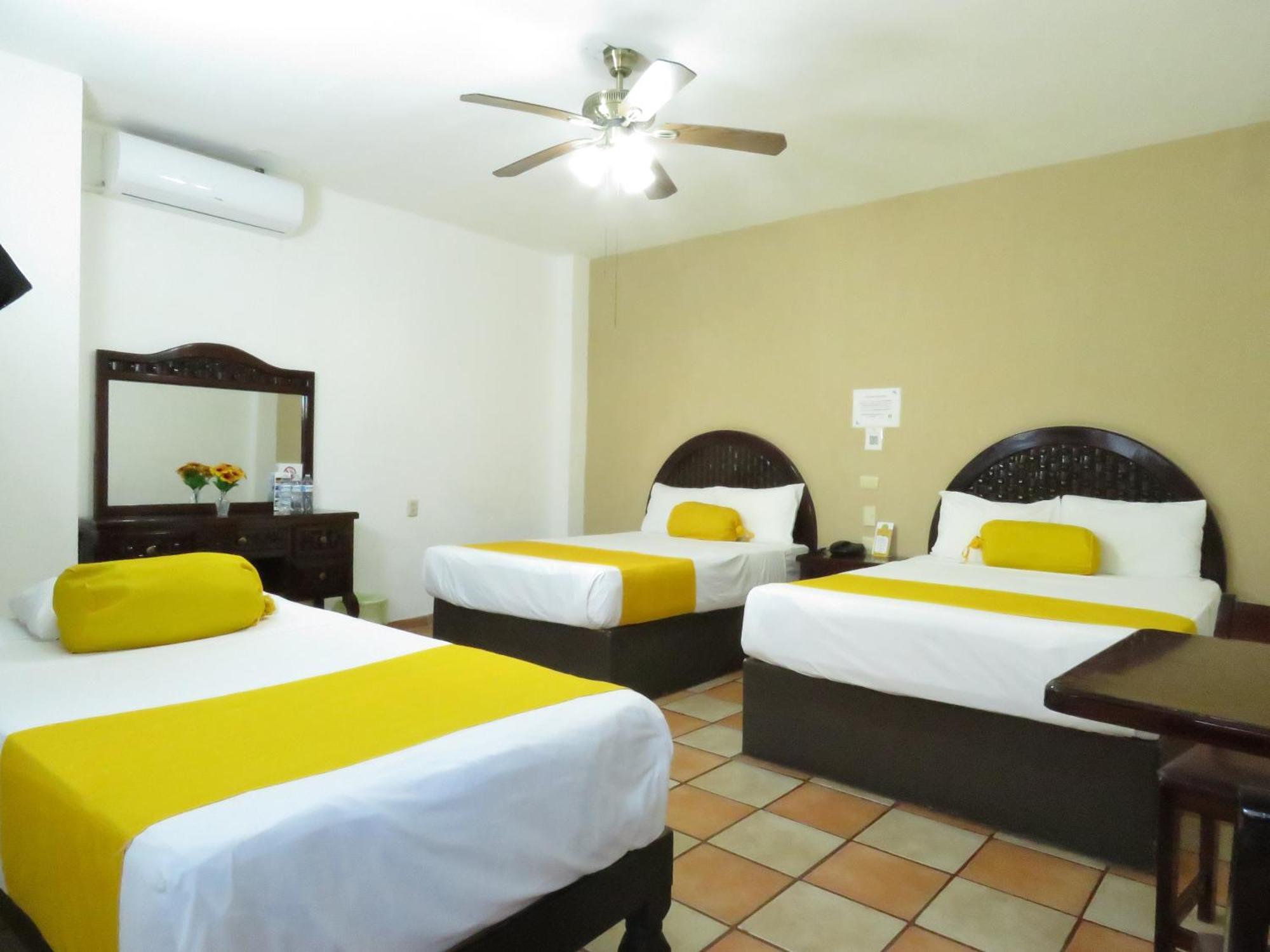 Hotel Los Girasoles Tepic Dış mekan fotoğraf