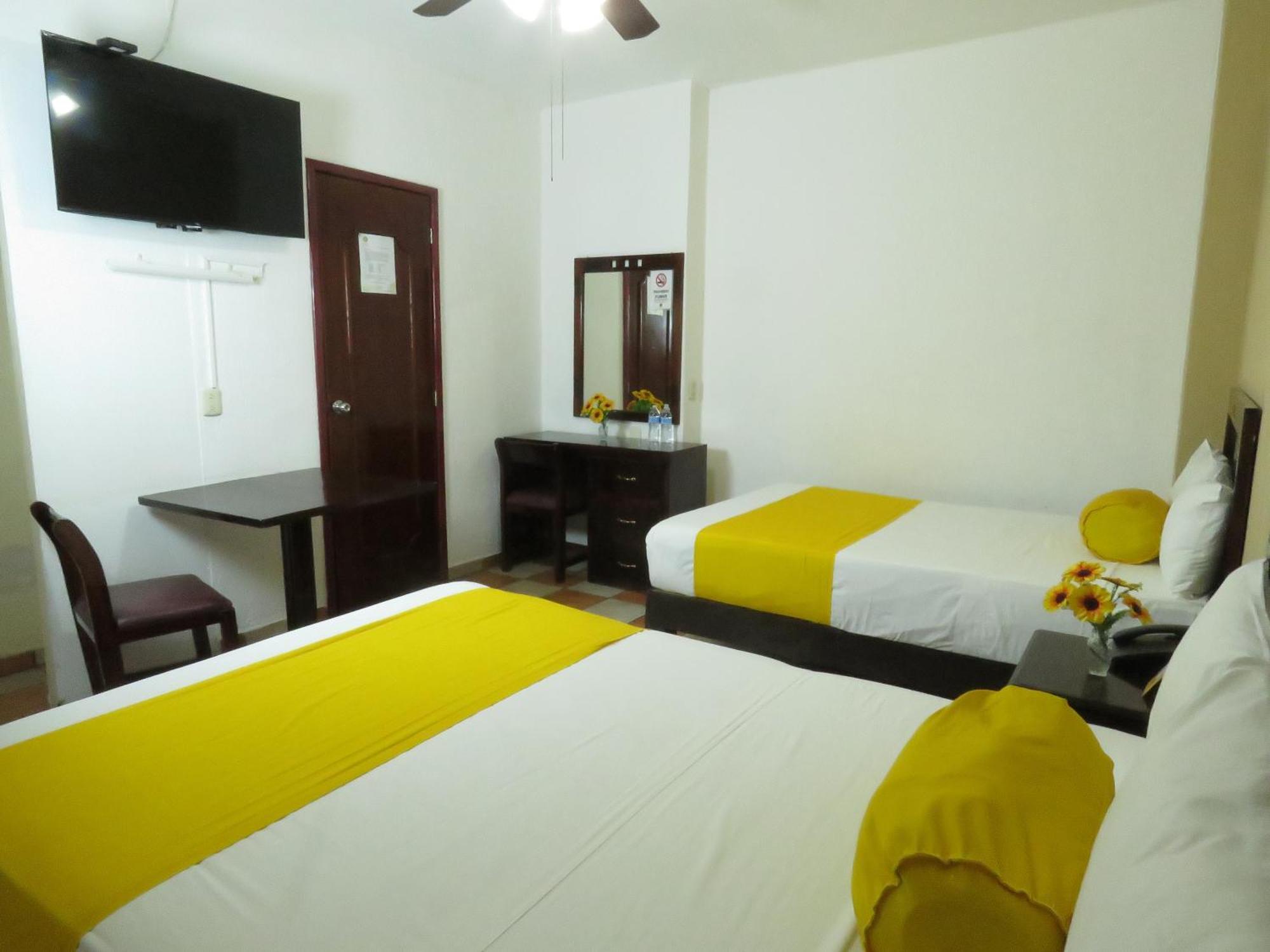 Hotel Los Girasoles Tepic Dış mekan fotoğraf