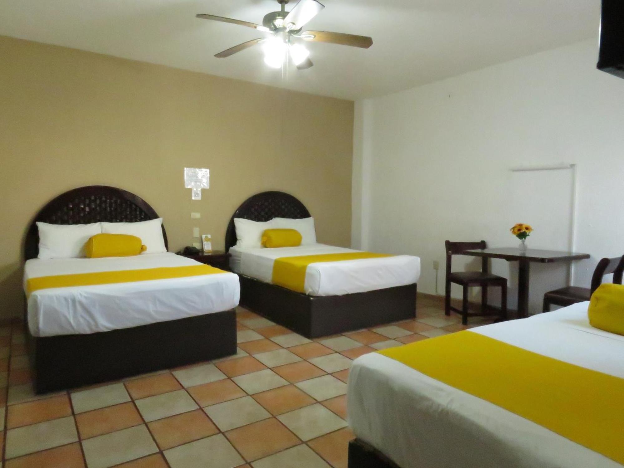 Hotel Los Girasoles Tepic Dış mekan fotoğraf